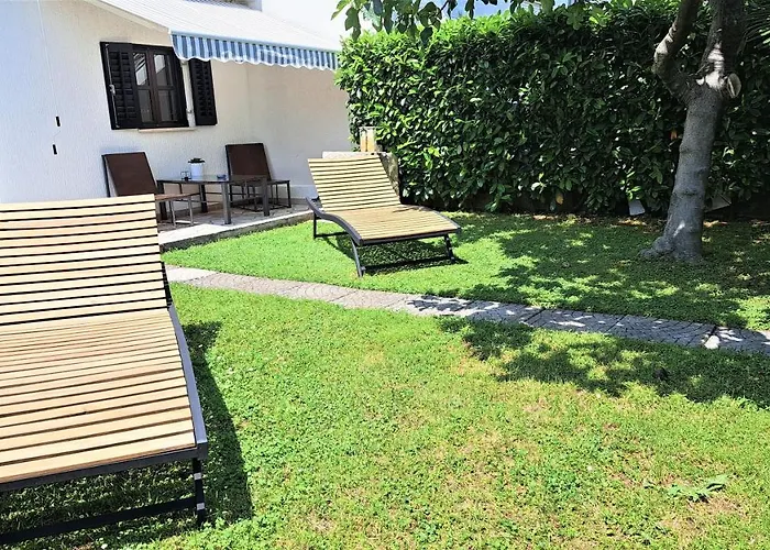 Urban Premium Apartments (Adults Only)